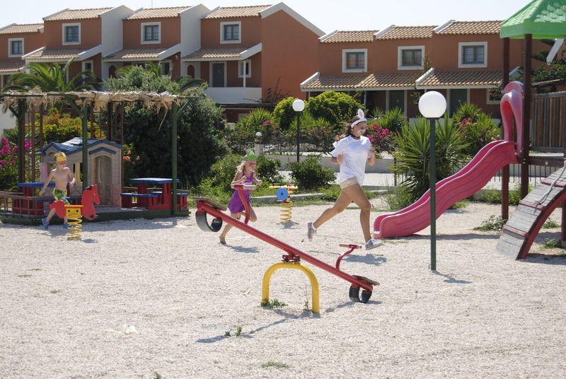 Ionian Sea Hotel & Villas - Aqua Park Kounopetra Buitenkant foto